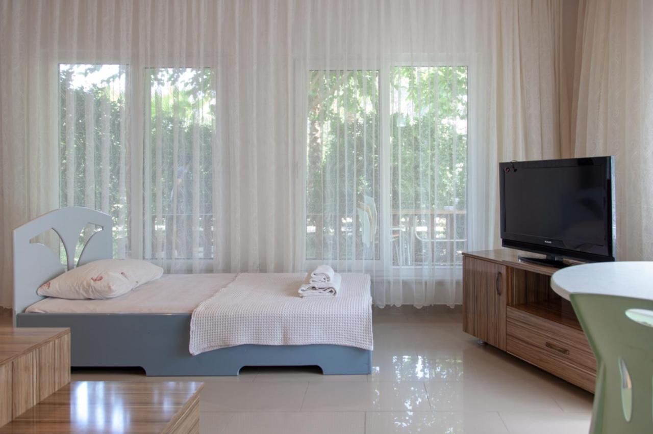 Dolunay Apart Hotel Чирали Экстерьер фото